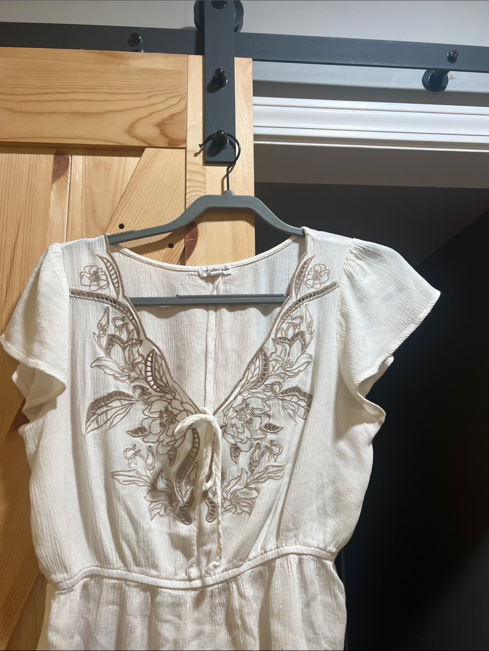 Love On A Hanger Cream Textured Scoop-Neck Top size large